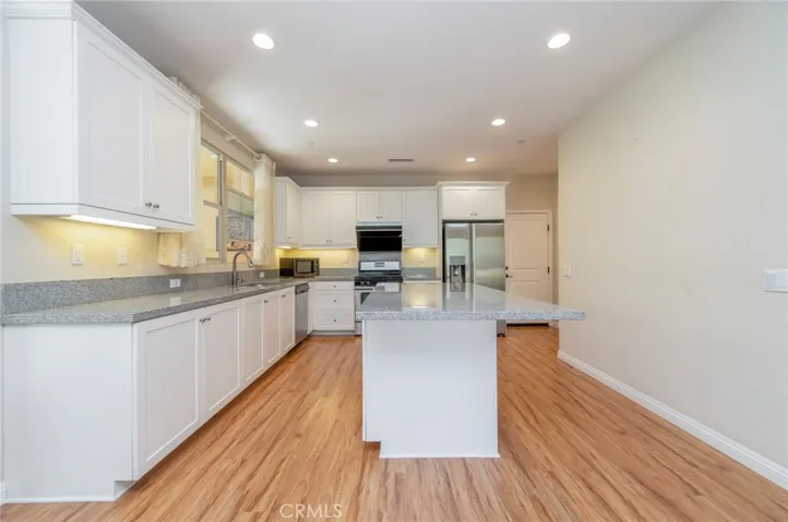 132 Parkwood, Irvine, California 92620