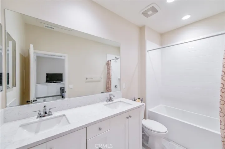 132 Parkwood, Irvine, California 92620