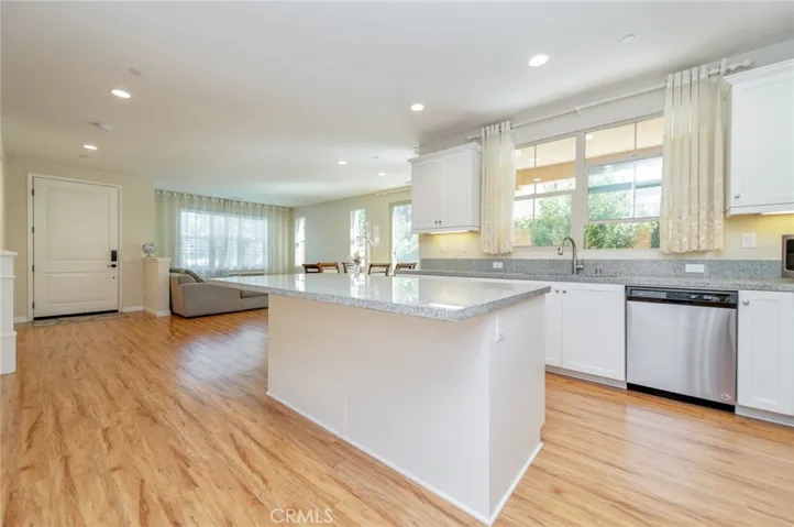 132 Parkwood, Irvine, California 92620