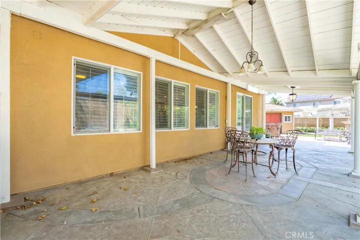 14026 Rio Lobo, Eastvale, California 92880