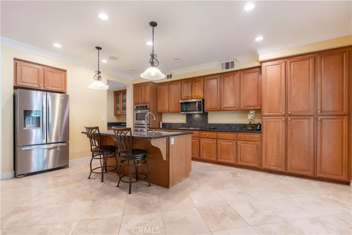 14026 Rio Lobo, Eastvale, California 92880