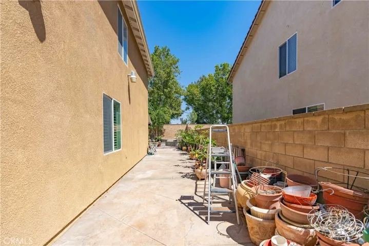 14026 Rio Lobo, Eastvale, California 92880