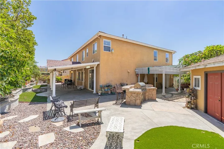 14026 Rio Lobo, Eastvale, California 92880
