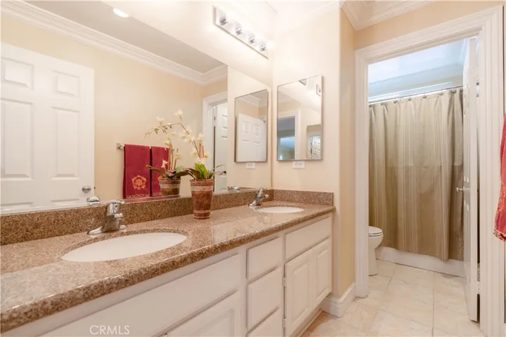 14026 Rio Lobo, Eastvale, California 92880