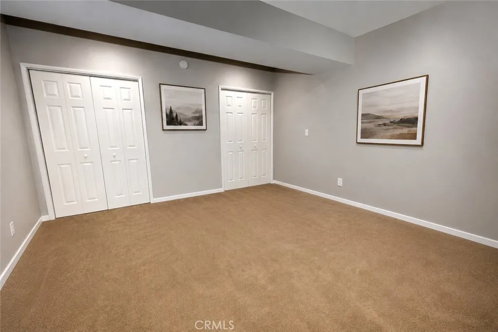 Oringina Room Downstairs, Without Furniture
