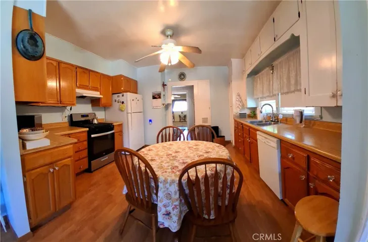 15744 Victoria Avenue, La Puente, California 91744