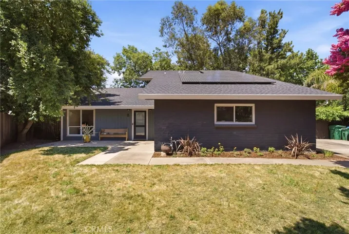 8 Creekwood Court, Chico, California 95926