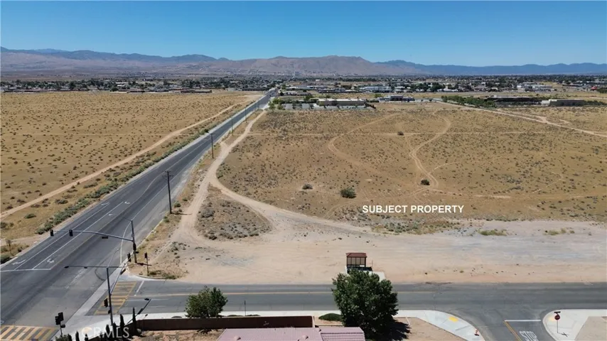 3112721 28 Central Road, Apple Valley, California 92307