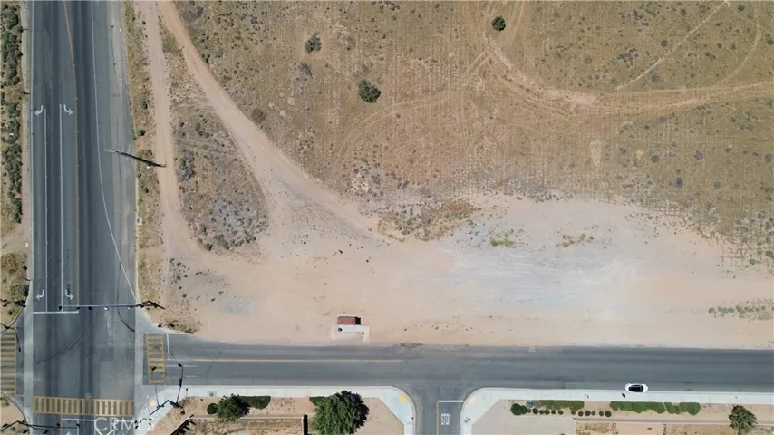 3112721 28 Central Road, Apple Valley, California 92307