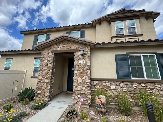 17115 Zion, Canyon Country, California 91387