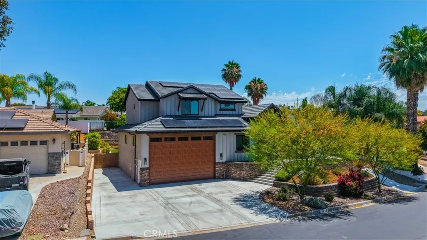 29800 Redwood Drive, Canyon Lake, California 92587