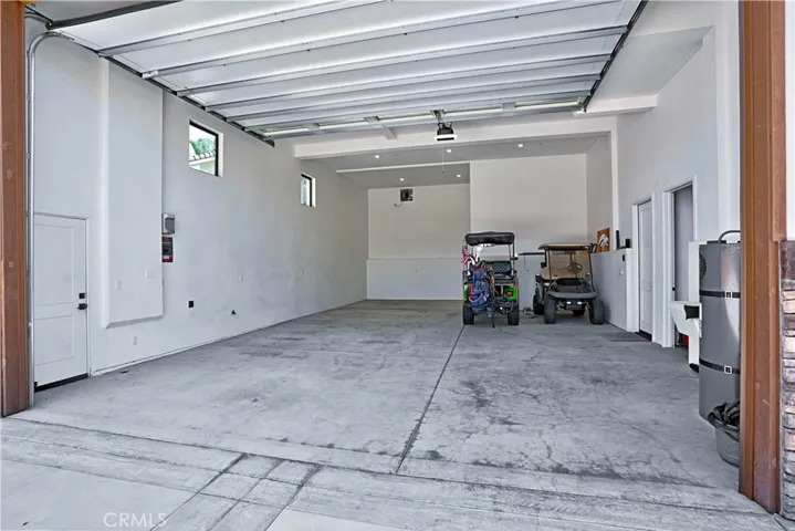 29800 Redwood Drive, Canyon Lake, California 92587