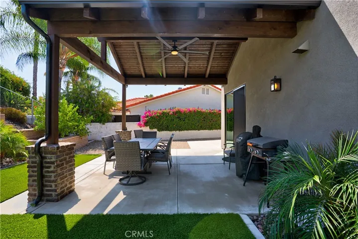 29800 Redwood Drive, Canyon Lake, California 92587