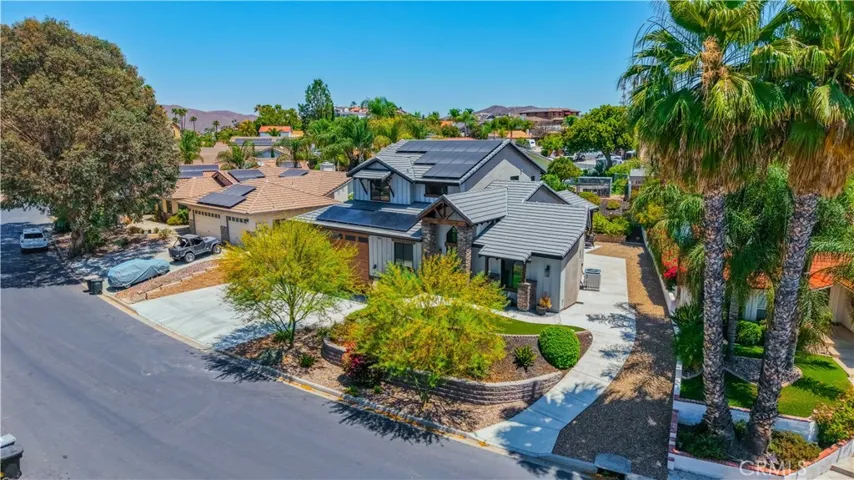 29800 Redwood Drive, Canyon Lake, California 92587