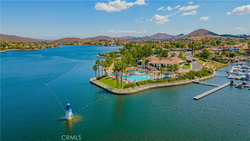 29800 Redwood Drive, Canyon Lake, California 92587