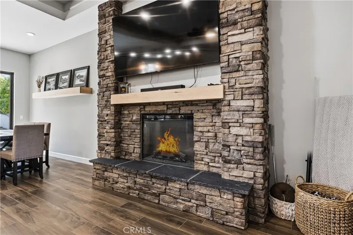 29800 Redwood Drive, Canyon Lake, California 92587