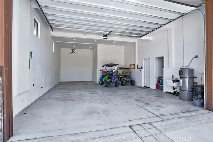 29800 Redwood Drive, Canyon Lake, California 92587