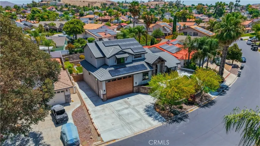 29800 Redwood Drive, Canyon Lake, California 92587