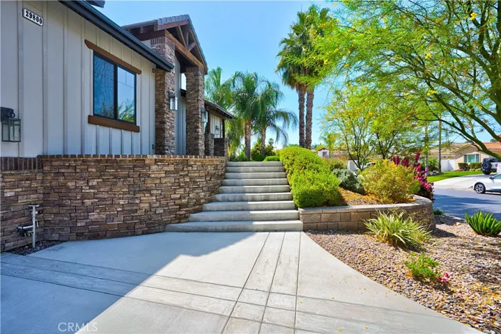 29800 Redwood Drive, Canyon Lake, California 92587