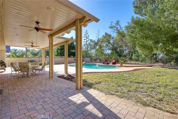 30096 Via Velez, Temecula, California 92592