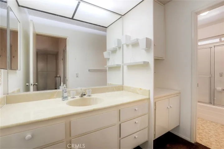 30096 Via Velez, Temecula, California 92592
