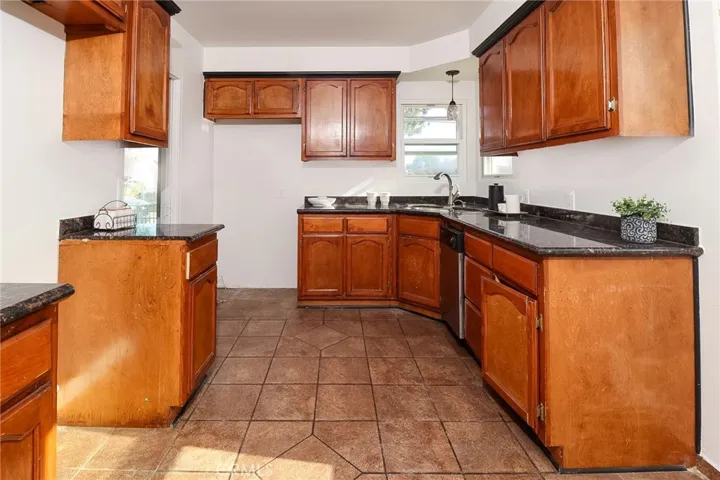 3625 W 106th, Inglewood, California 90303