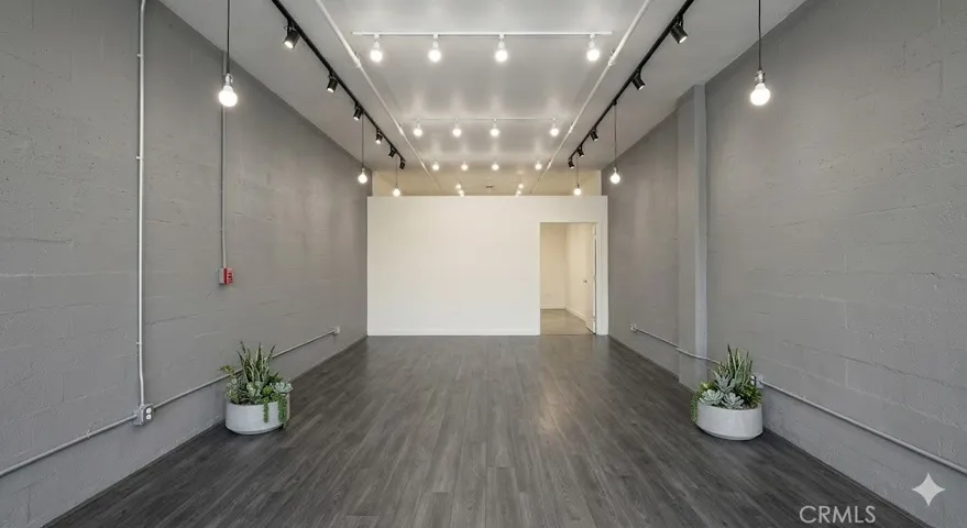 919 W Valley, Alhambra, California 91803