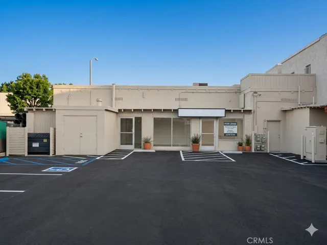 919 W Valley, Alhambra, California 91803