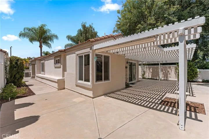 40361 Via Amapola, Murrieta, California 92562
