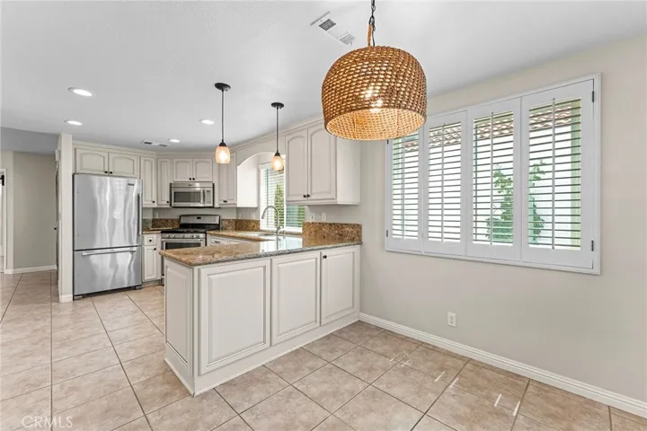 40361 Via Amapola, Murrieta, California 92562