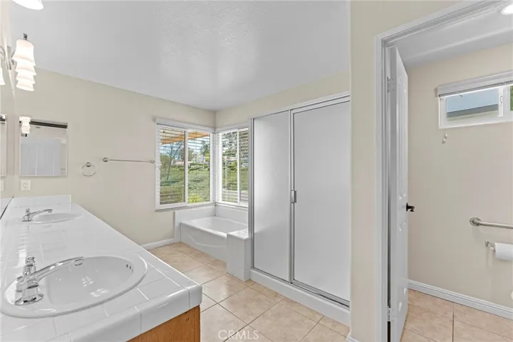 40361 Via Amapola, Murrieta, California 92562