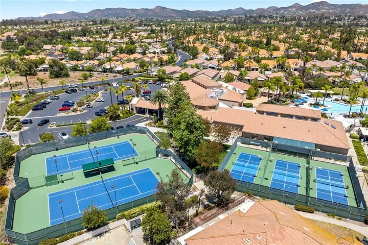 40361 Via Amapola, Murrieta, California 92562
