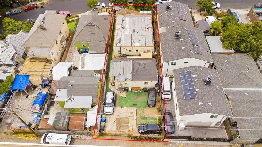925 E 32nd Street, Los Angeles, California 90011