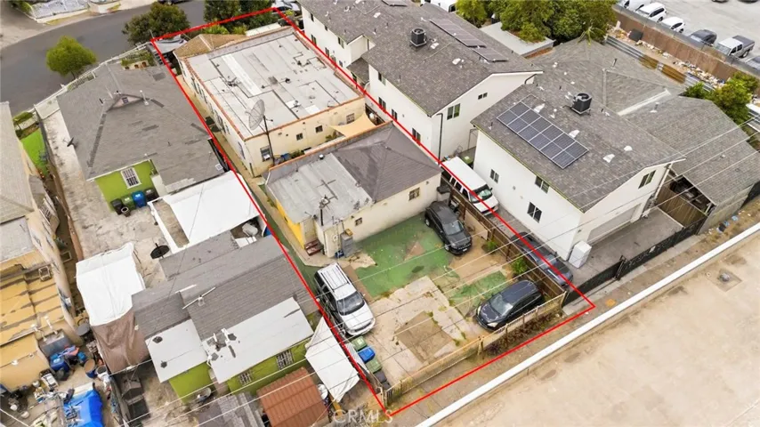 925 E 32nd Street, Los Angeles, California 90011