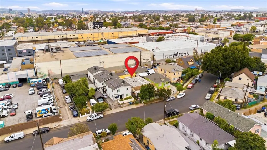 925 E 32nd Street, Los Angeles, California 90011