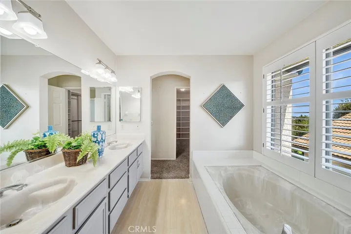 5468 Via De Mansion, La Verne, California 91750