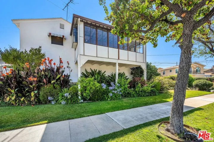 1301 N Cordova Street A, Burbank, California 91505