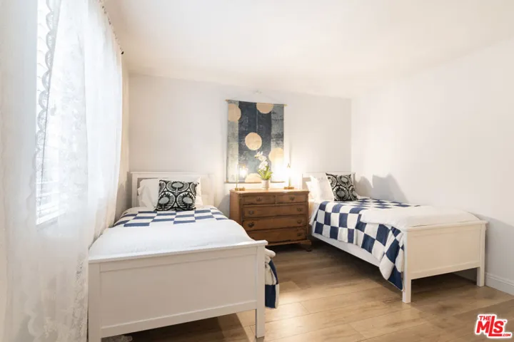guest bedroom - previous owner