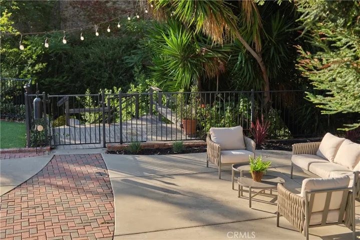 1208 Pismo, San Luis Obispo, California 93401