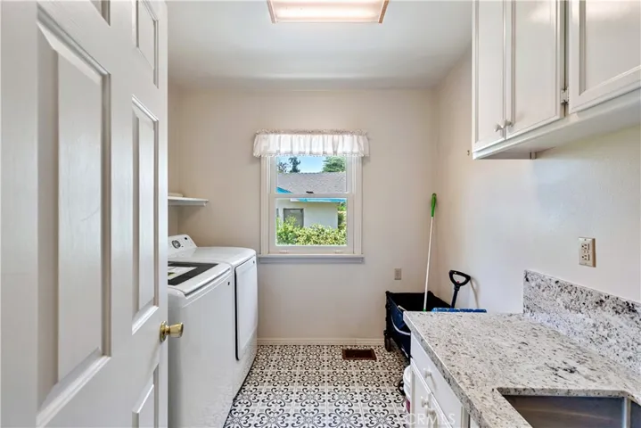2952 Mill Creek Road, Mentone, California 92359