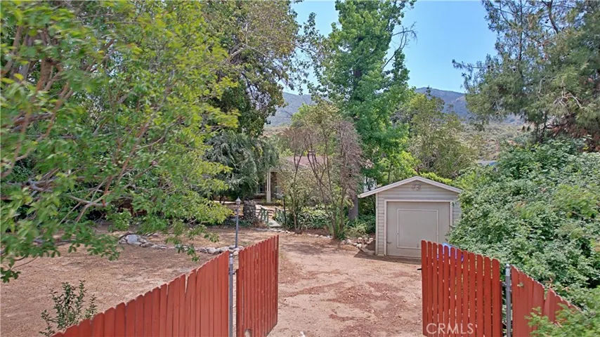 2952 Mill Creek Road, Mentone, California 92359