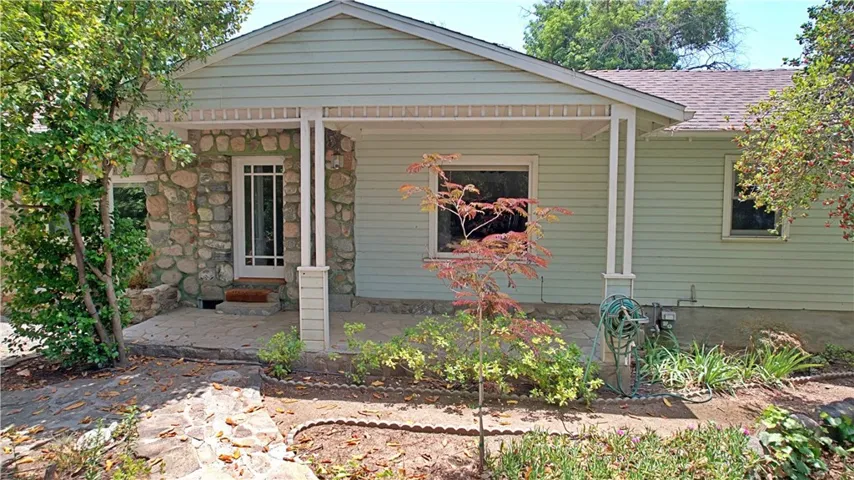 2952 Mill Creek Road, Mentone, California 92359