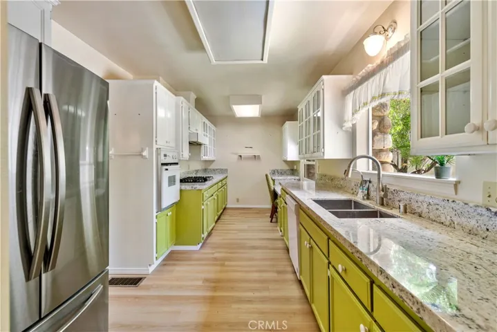 2952 Mill Creek Road, Mentone, California 92359