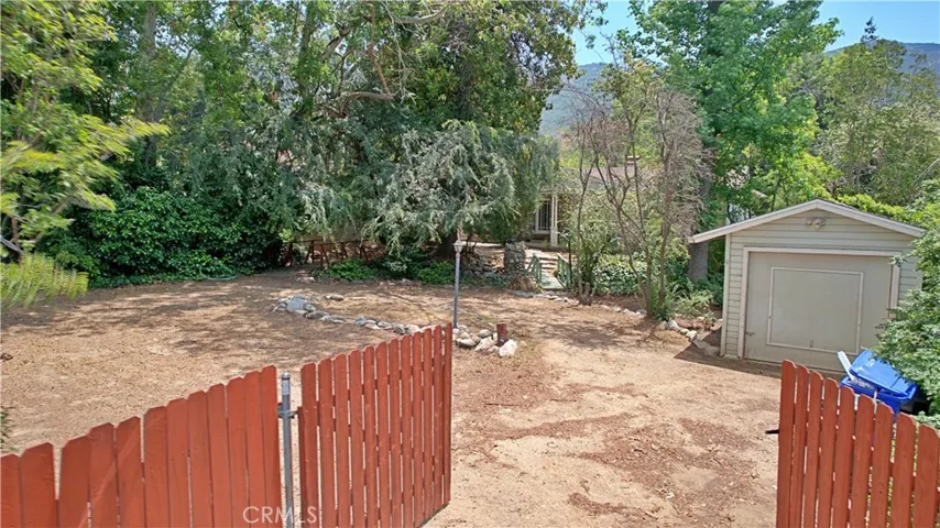 2952 Mill Creek Road, Mentone, California 92359