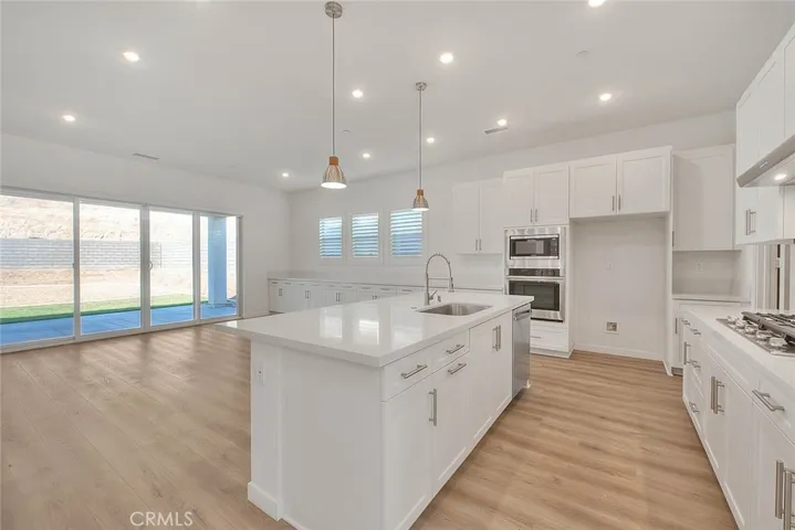 15842 Butterfly, Fontana, California 92336