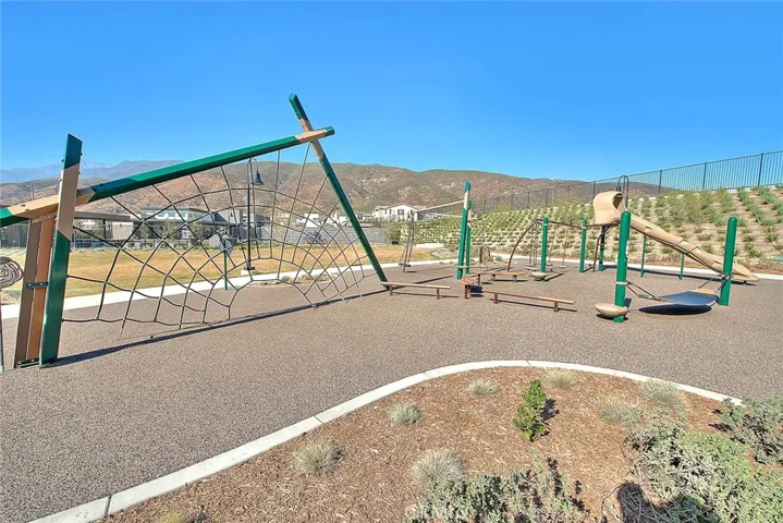 15842 Butterfly, Fontana, California 92336