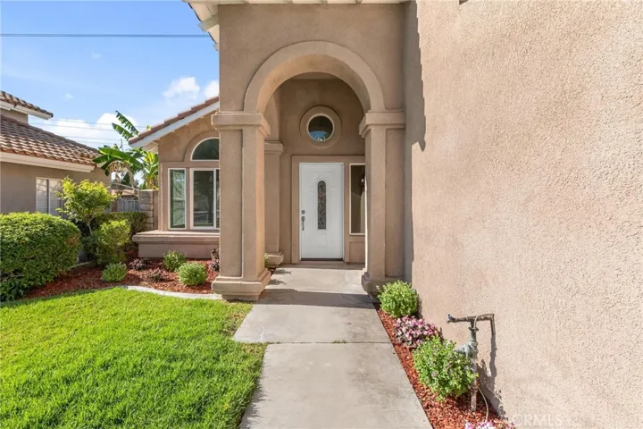 6860 Stone Pine Court, Chino, California 91710