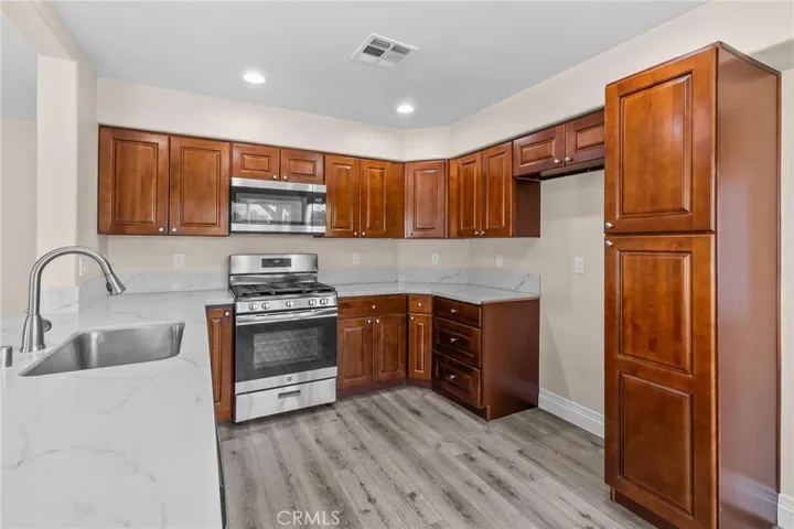 6860 Stone Pine Court, Chino, California 91710
