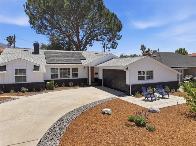 2048 Sinaloa Avenue, Altadena, California 91001
