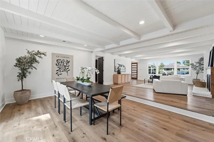 2048 Sinaloa Avenue, Altadena, California 91001